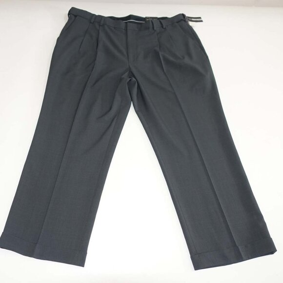 Van Heusen Men's No Iron Dress Pants 44 x 29 NWT Charcoal Gray Pleated Slacks - Picture 1 of 8